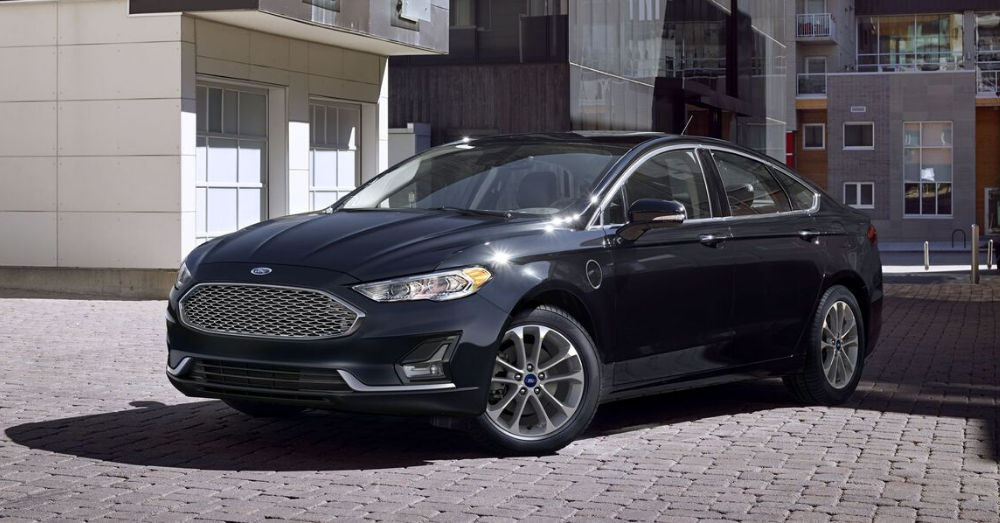 The Ford Fusion Gives You Several Reasons to Drive