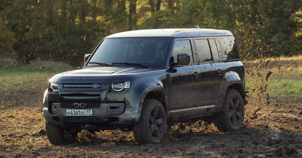 New Land Rover Defender 110 –in a Bond Movie?