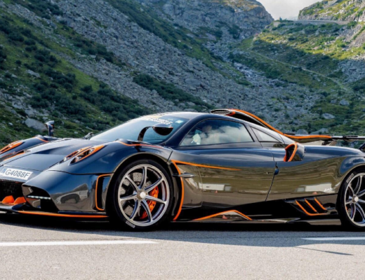 The Pagani Huayra R Is the Ultimate Poster Car