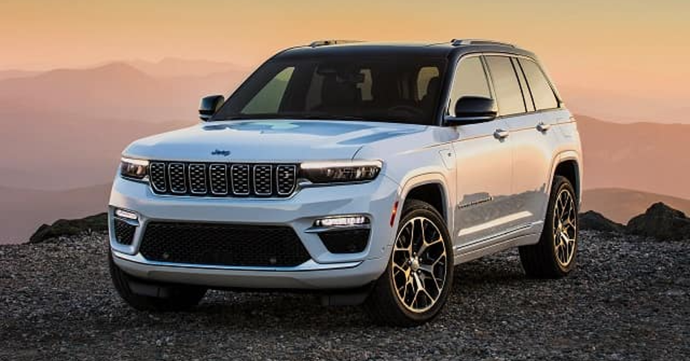 Exploring Jeep Grand Cherokee: Where Luxury Meets Legendary Performance